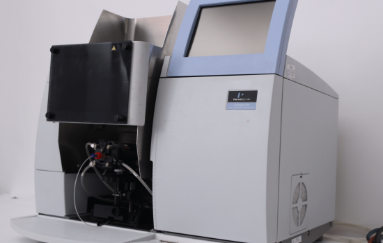 Spettrofotometro di assorbimento atomico Perkin Elmer AAnalyst 200 Spettrofotometro di assorbimento atomico Perkin Elmer AAnalyst 200